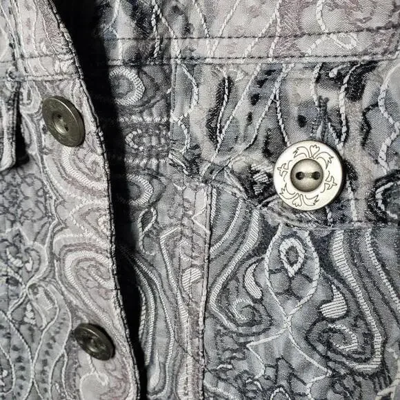 Analogy Women's Sz L Patterned Embroidered Statement Denim Jacket(1704) - Picture 6 of 8